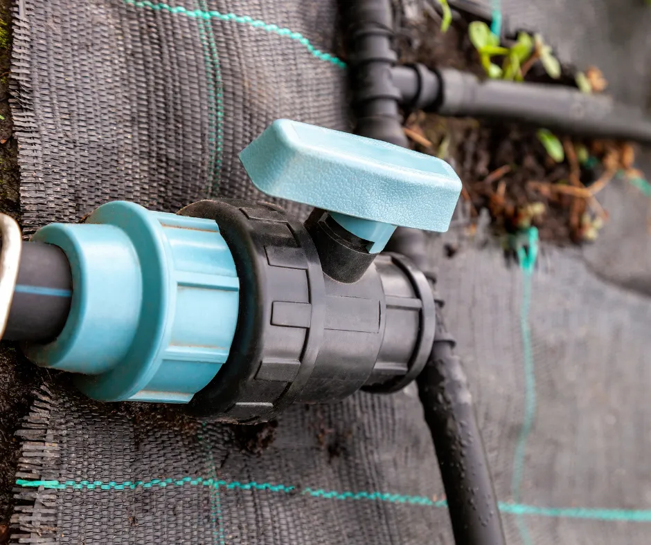 How to fit a ball valve?