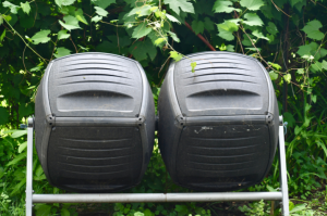 Tumbling Composters